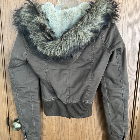 Y2K Vintage Hollister Womens Chocolate Brown Bomber Jacket with Faux Fur Hood Sm - Picture 3 of 4